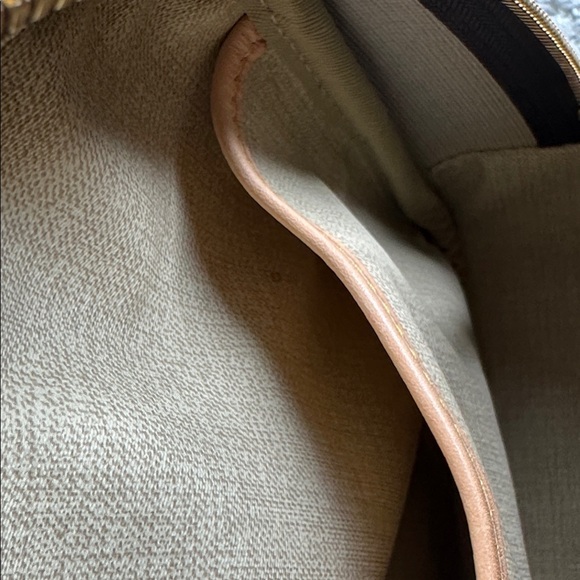 Louis Vuitton Trouville - Picture 10 of 12